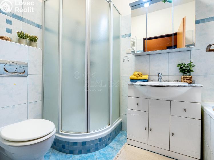 Prodej bytu 4+KK Praha, Dýšinská č. 11