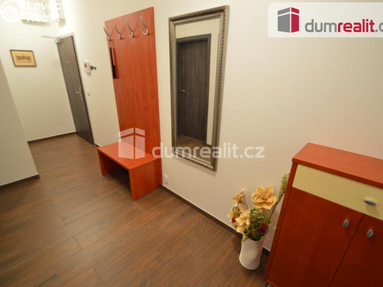 Pronájem bytu 3+KK Praha 8, U Mlýnského kanálu č. 11