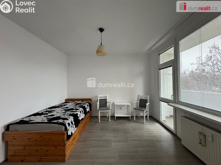 Pronájem bytu 3+1 Chomutov, Bezručova č. 8