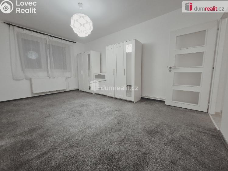 Pronájem bytu 2+1 Hoštka, Lužická č. 3