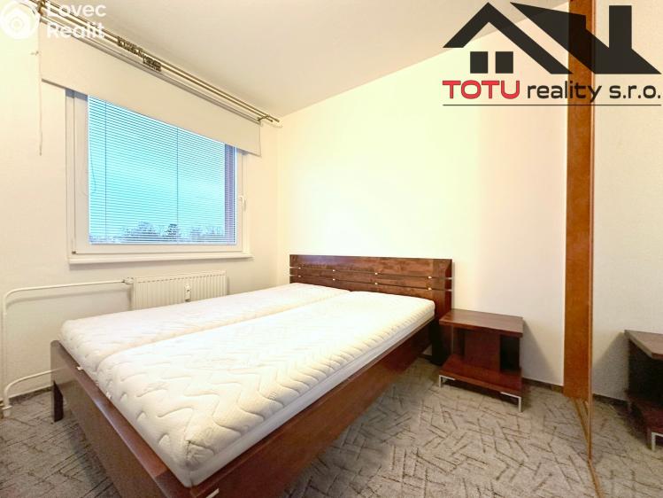 Pronájem bytu 4+1 Jaroměř, Karla Lánského č. 8