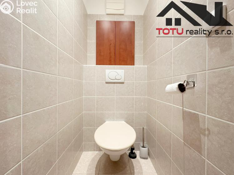 Pronájem bytu 4+1 Jaroměř, Karla Lánského č. 14