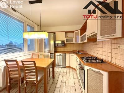 Оренда квартири 4+1 Jaroměř, Karla Lánského č. 4