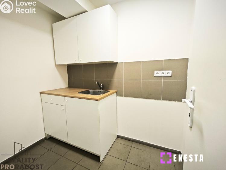 Оренда складу Tursko č. 7