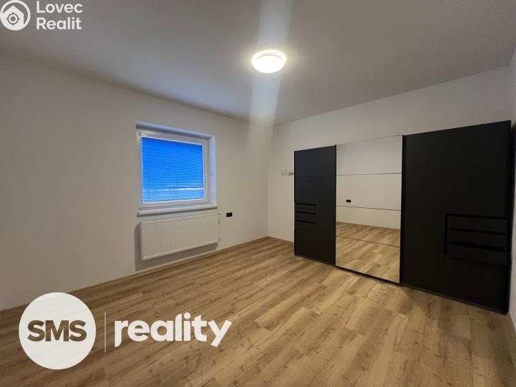 Pronájem rodinného domu Hradec Králové, K Zastávce 293/27 č. 7