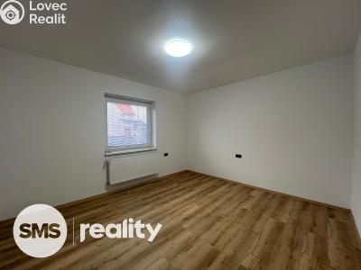 Pronájem rodinného domu Hradec Králové, K Zastávce č. 4