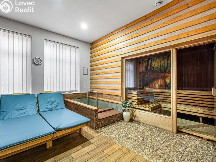 Prodej komerční nemovitosti Teplice, Pražská č. 8