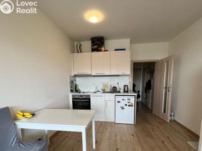 Prodej bytu 1+KK Praha, Holýšovská č. 1