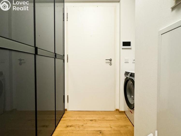 Pronájem bytu 2+KK Praha, Sokolova 720/5 č. 7