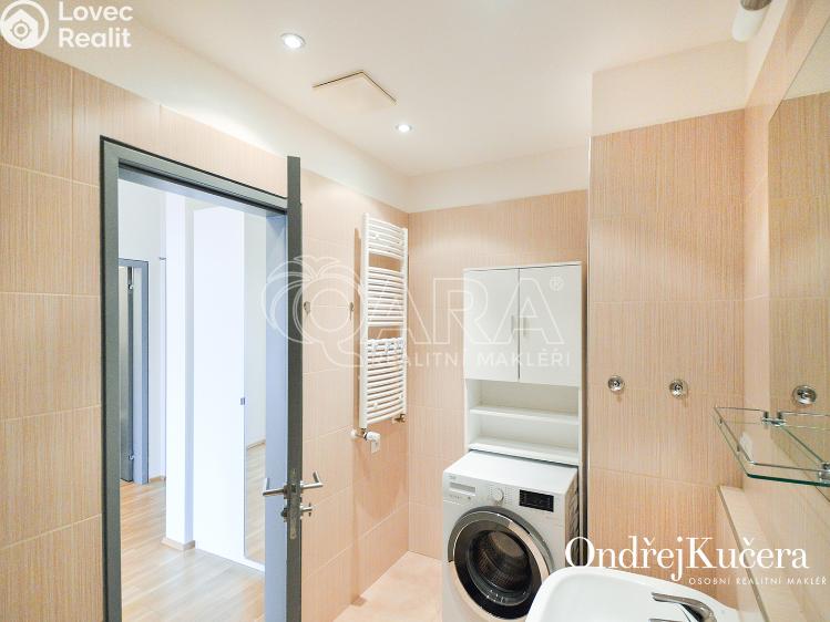 Pronájem bytu 2+KK Praha, Korunní 2569/108g č. 15