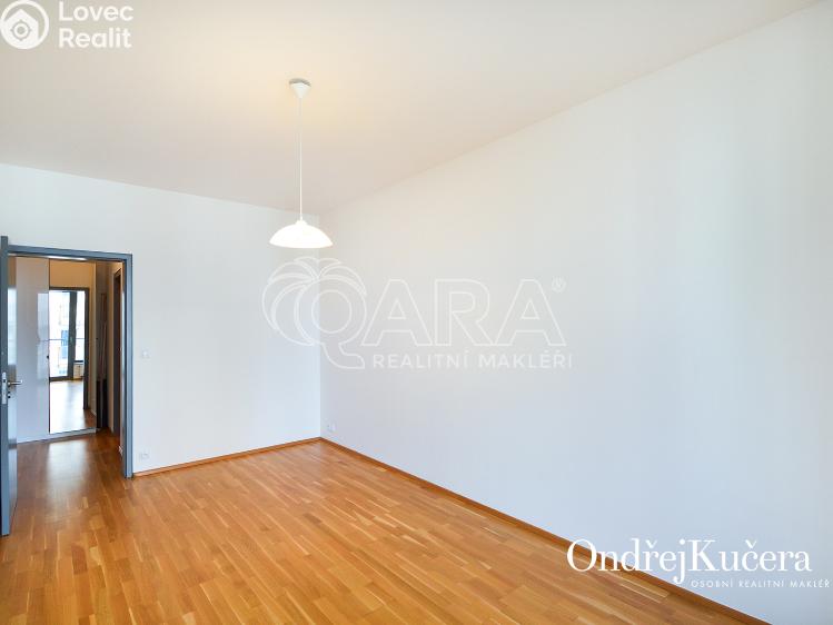 Pronájem bytu 2+KK Praha, Korunní 2569/108g č. 13