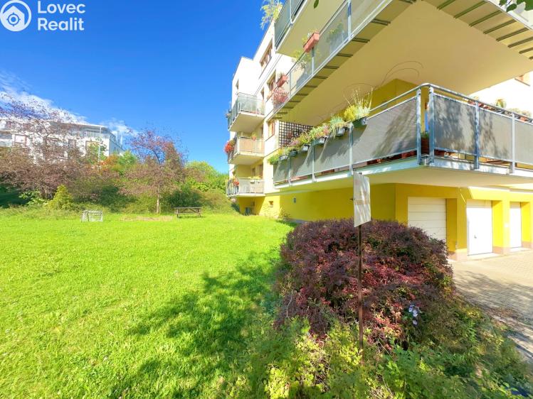 Pronájem bytu 3+KK Praha, Prorektorská 672/6 č. 9