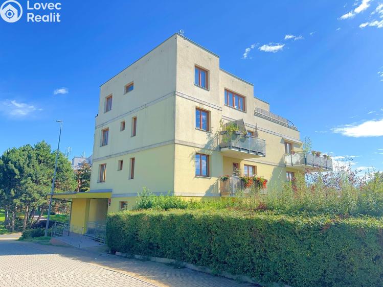 Pronájem bytu 3+KK Praha, Prorektorská 672/6 č. 24