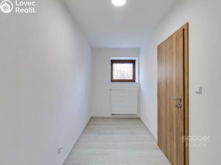 Pronájem bytu 2+KK Praha, Třístoličná č. 5