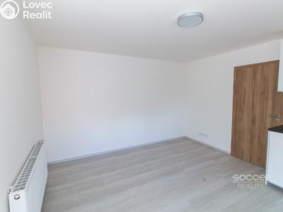 Pronájem bytu 2+KK Praha, Třístoličná č. 3