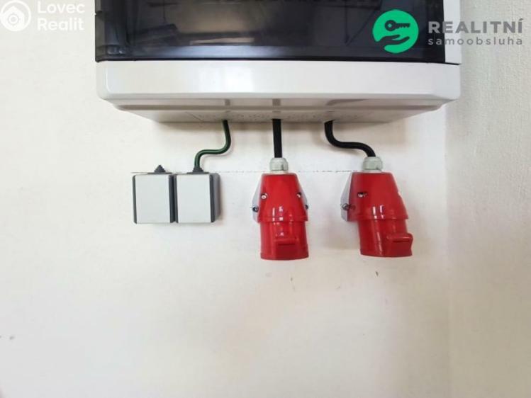 Pronájem skladového prostoru Hořovice č. 9