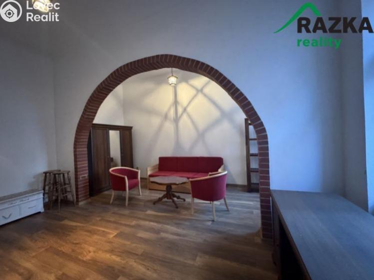 Prodej bytu 2+1 Karlovy Vary, T.G.M. č. 8