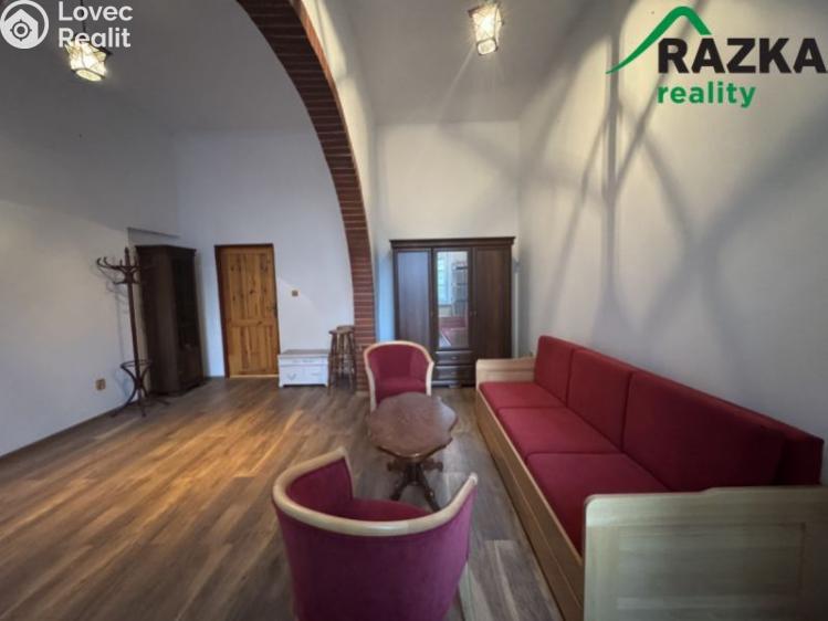 Prodej bytu 2+1 Karlovy Vary, T.G.M. č. 9