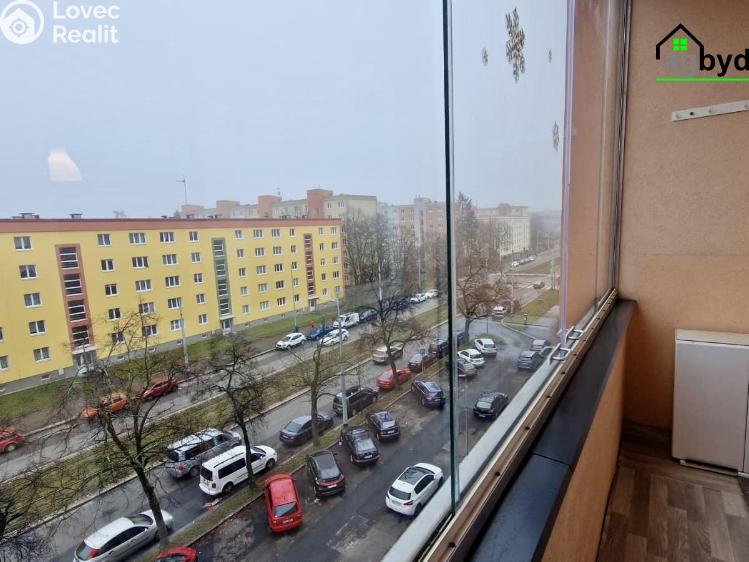 Pronájem bytu 2+1 Praha č. 14