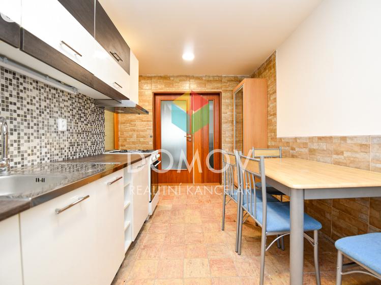 Pronájem bytu 2+1 Beroun, Třída Míru 1181/1 č. 7