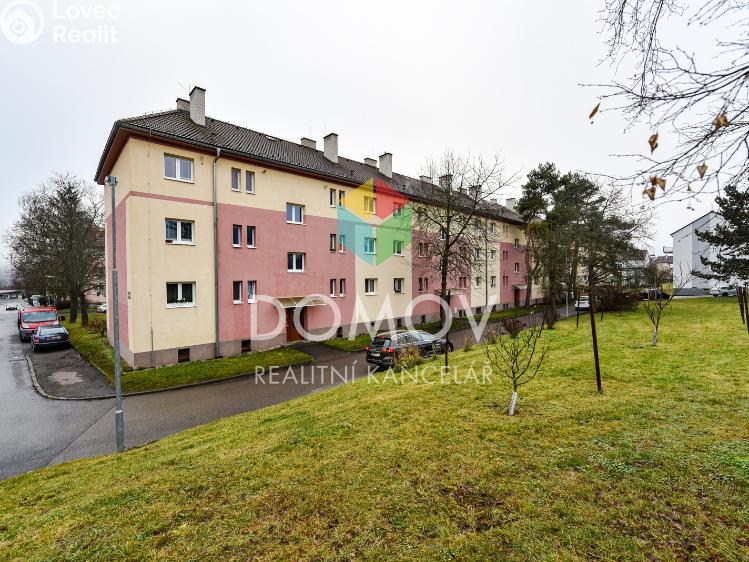 Pronájem bytu 2+1 Beroun, Třída Míru 1181/1 č. 9