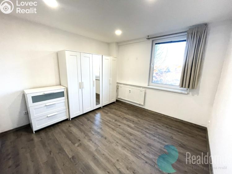 Pronájem bytu 4+1 Velešín, Nad Cihelnou č. 12