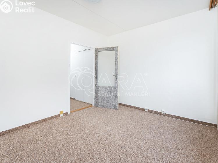 Prodej bytu 3+1 Praha, Poljanovova 3241/1 č. 18