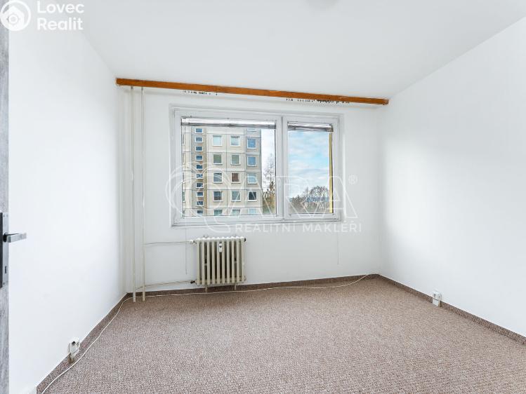 Продажа квартиры 3+1 Praha, Poljanovova 3241/1 č. 4