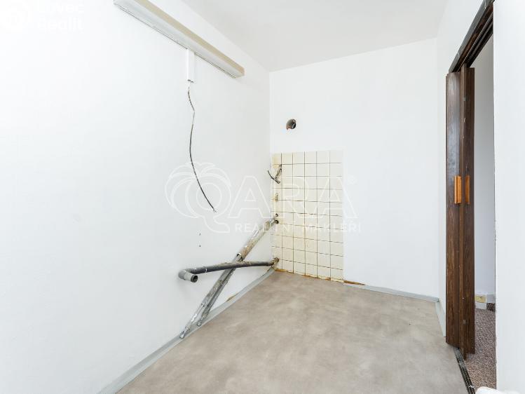 Продажа квартиры 3+1 Praha, Poljanovova 3241/1 č. 22