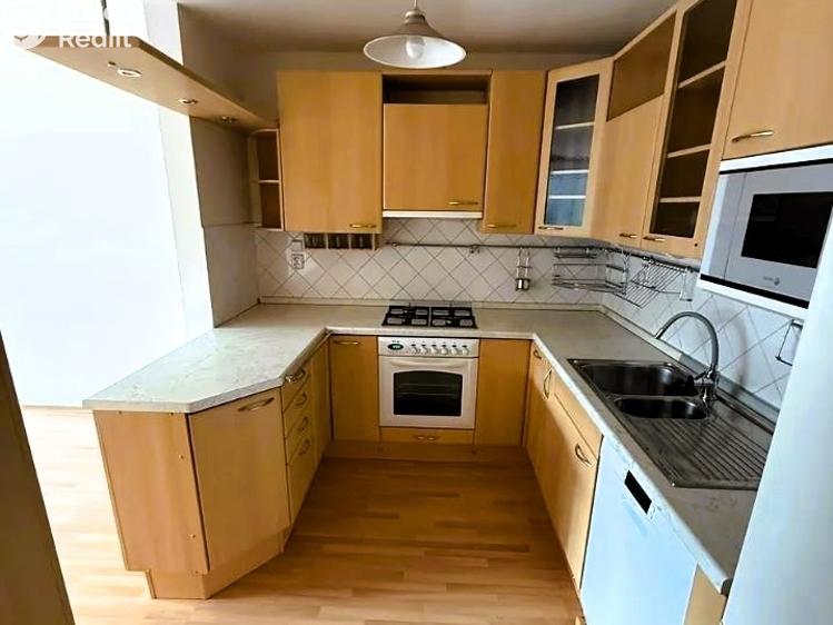 Rent family house Praha, Čenovická č. 4