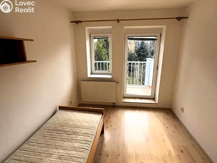 Rent family house Praha, Čenovická č. 8