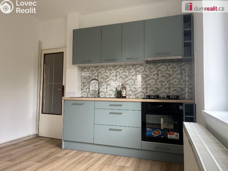 Pronájem bytu 2+1 Velvary, Na Průhoně č. 1