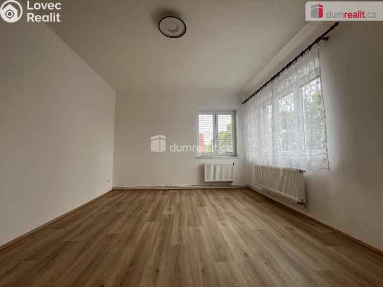 Pronájem bytu 2+1 Velvary, Na Průhoně č. 11