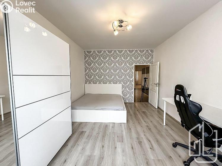 Pronájem bytu 3+KK Praha č. 6