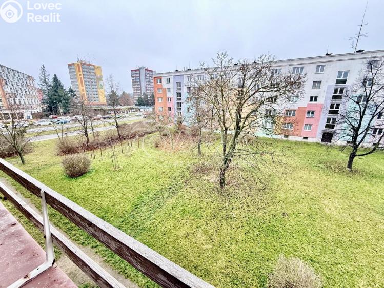 Pronájem bytu 2+1 Kralupy nad Vltavou, Masarykova 623 č. 9