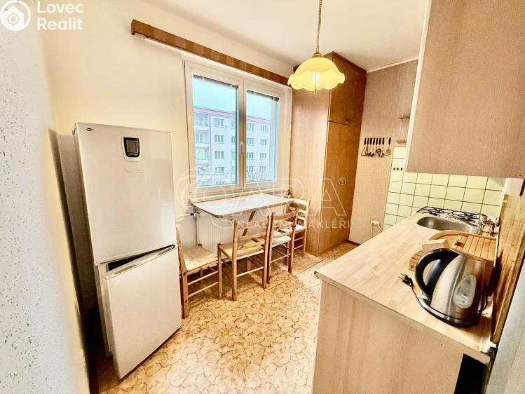 Pronájem bytu 2+1 Kralupy nad Vltavou, Masarykova 623 č. 10