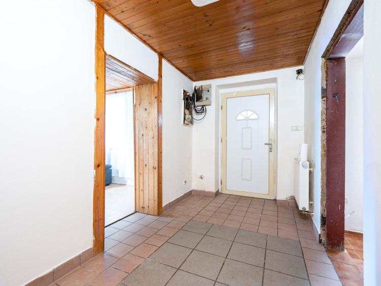 Prodej rodinného domu Dvakačovice č. 9