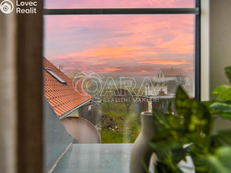 Prodej bytu 3+KK Holubice, Javorová 118 č. 17