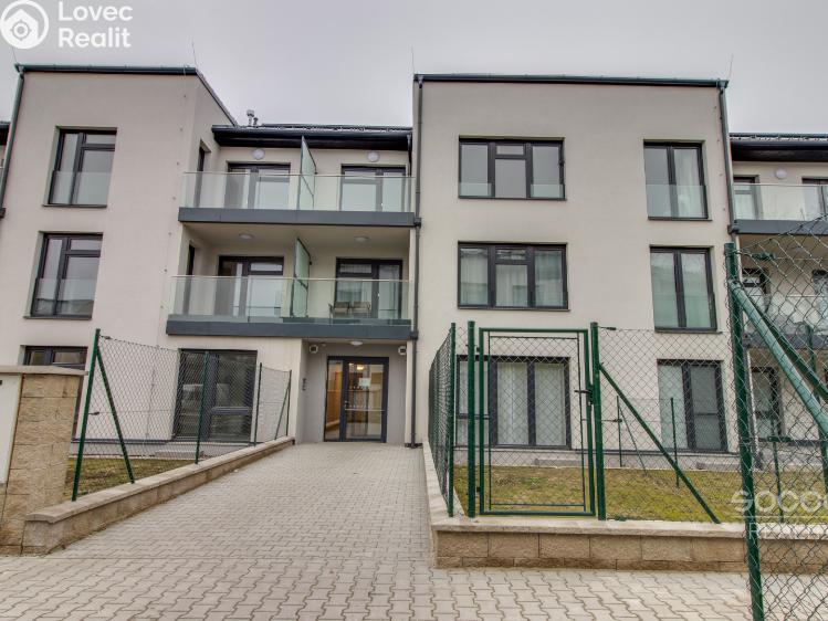 Pronájem bytu 2+KK Přezletice, Pod Zahrady č. 17