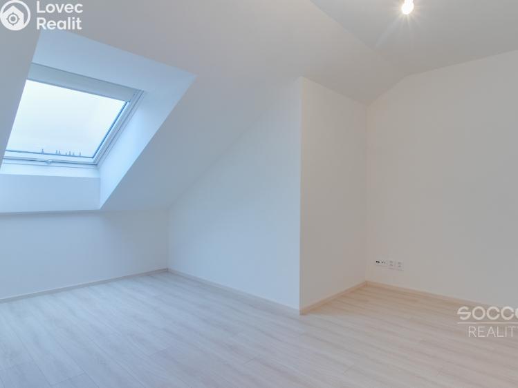 Pronájem bytu 2+KK Přezletice, Pod Zahrady č. 12