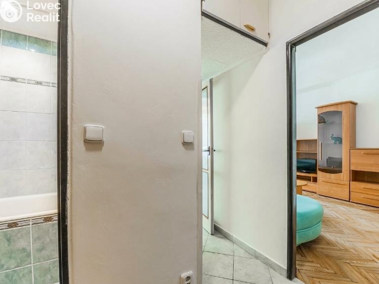 Sale apartment 1+1 Praha, Gruzínská 1384/3 č. 9