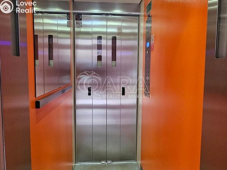 Pronájem bytu 1+1 Svoboda nad Úpou, Rýchorské sídliště 128 č. 7