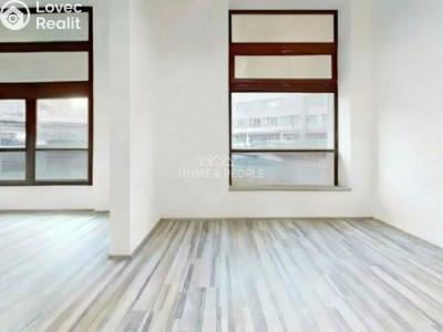 Pronájem obchodního prostoru Praha 4, Nuselská č. 3