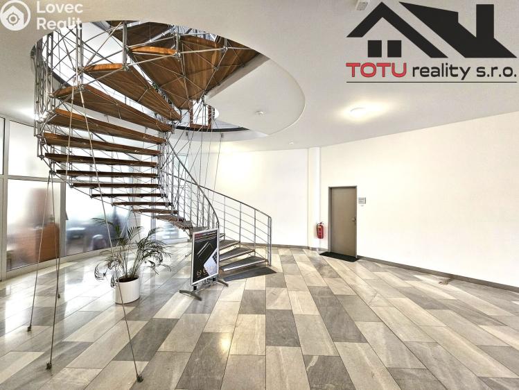 Pronájem obchodního prostoru Chrudim, Palackého třída č. 10