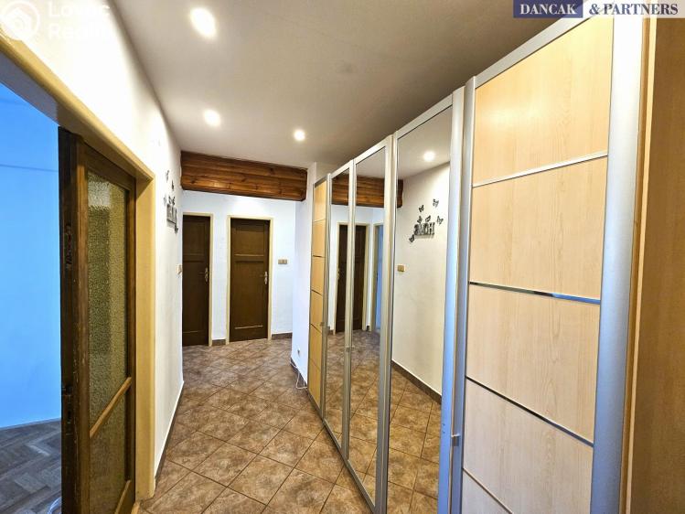 Rent apartment 2+1 Frýdek-Místek, Karla Hynka Máchy č. 8