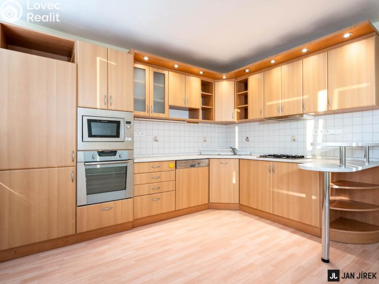 Prodej bytu 3+KK Pardubice, Gagarinova 387 č. 5