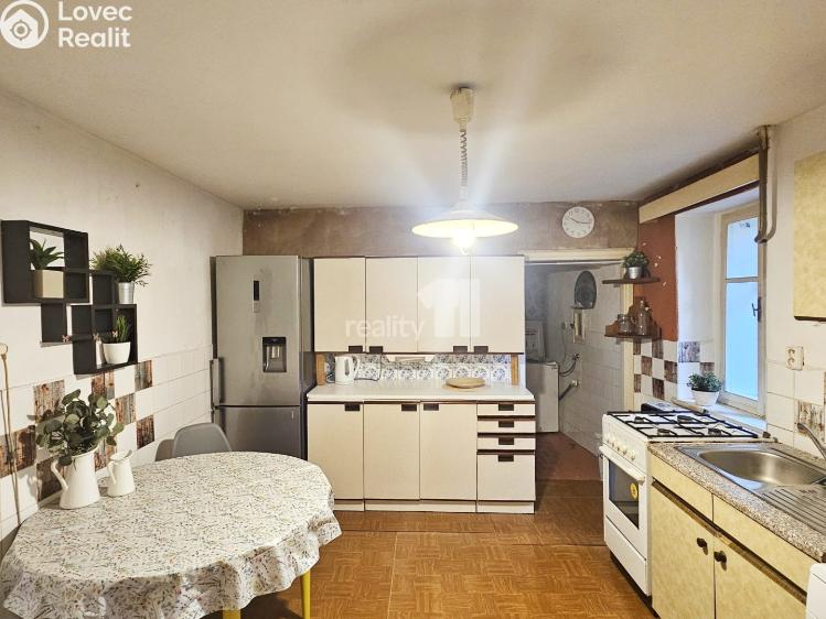 Prodej rodinného domu Mšené-lázně, Skalička č. 12