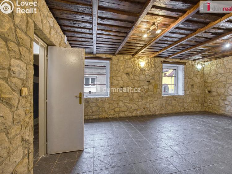 Оренда квартири 3+KK Neratovice, Janáčkova č. 11