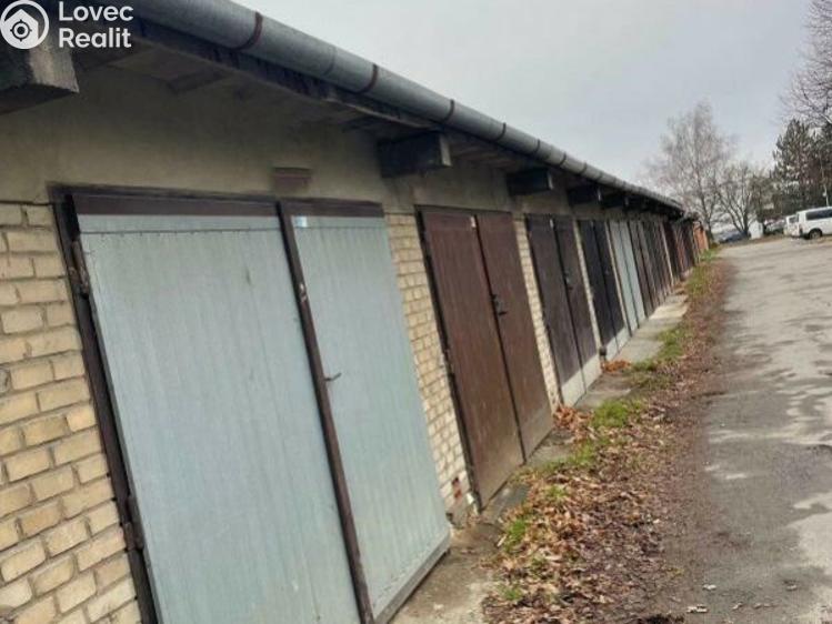 Prodej garáže Zlín, Brouckova č. 15