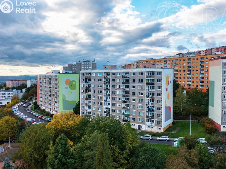Pronájem bytu 2+KK Ústí nad Labem, Rabasova 3186/25 č. 32